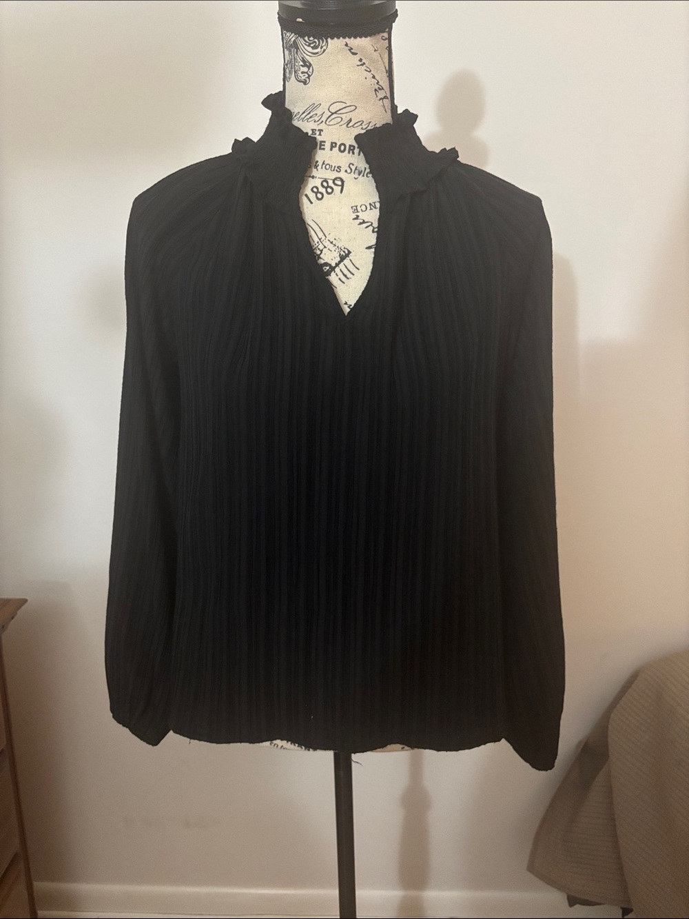 Vernacular Long Sleeve Blouse